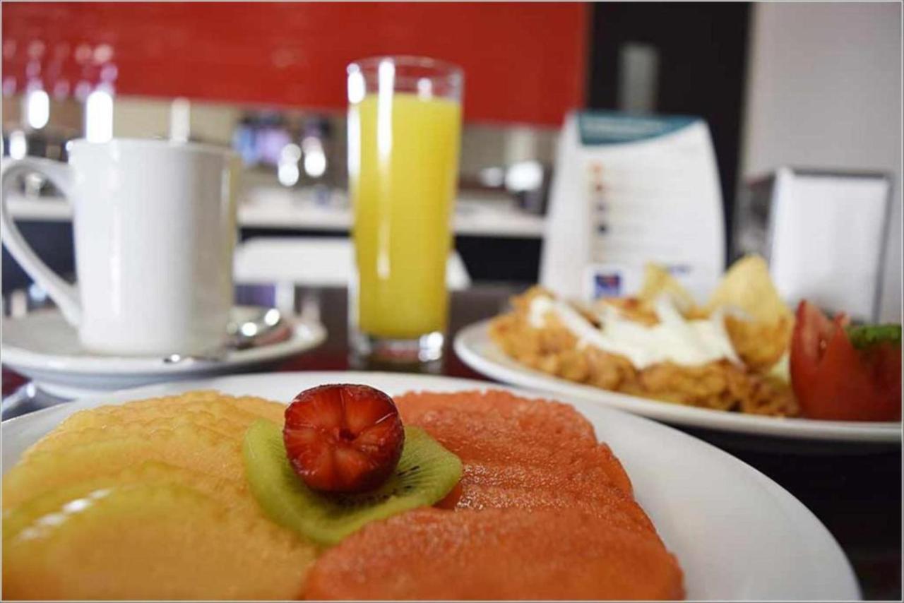 Sleep Inn Guadalajara Galerias ภายนอก รูปภาพ