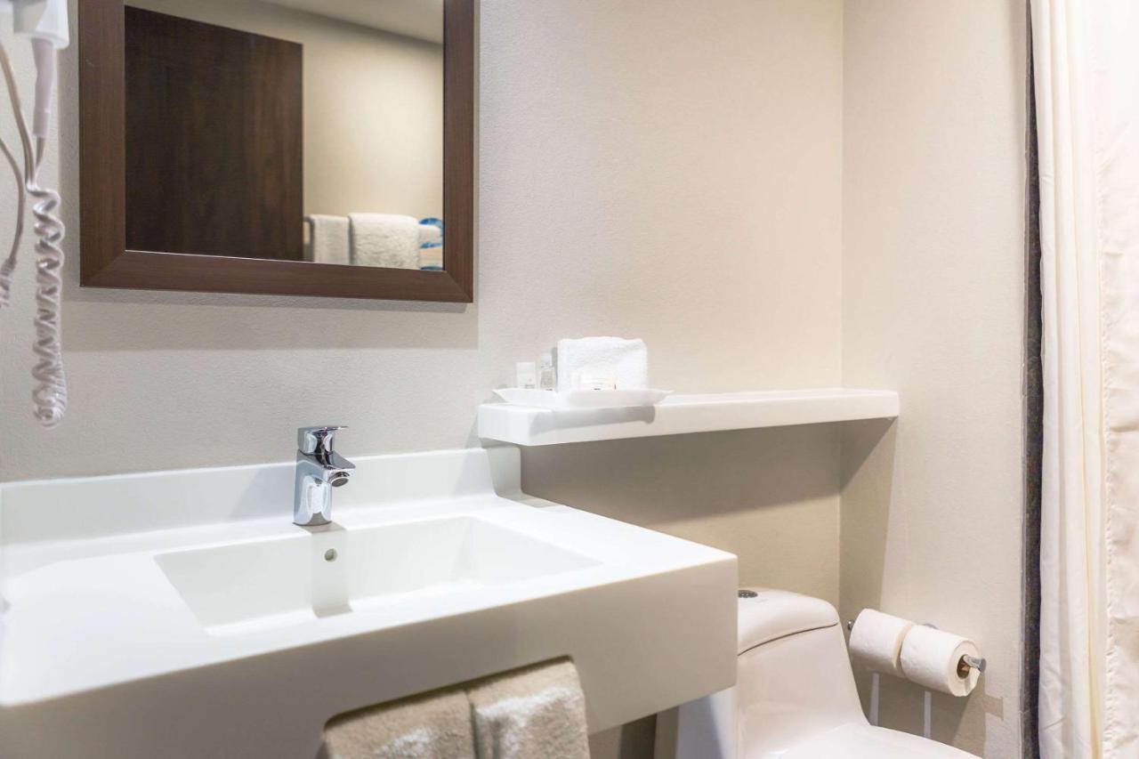 Sleep Inn Guadalajara Galerias Ciudad Granja ภายนอก รูปภาพ