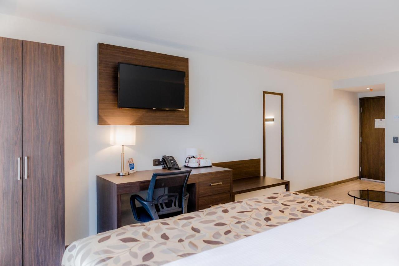 Sleep Inn Guadalajara Galerias Ciudad Granja ภายนอก รูปภาพ