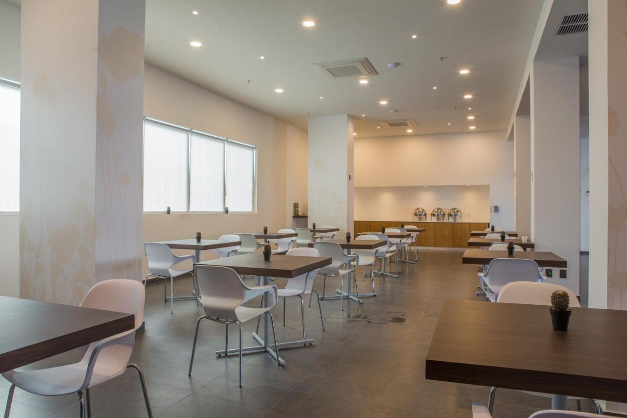 Sleep Inn Guadalajara Galerias ภายนอก รูปภาพ